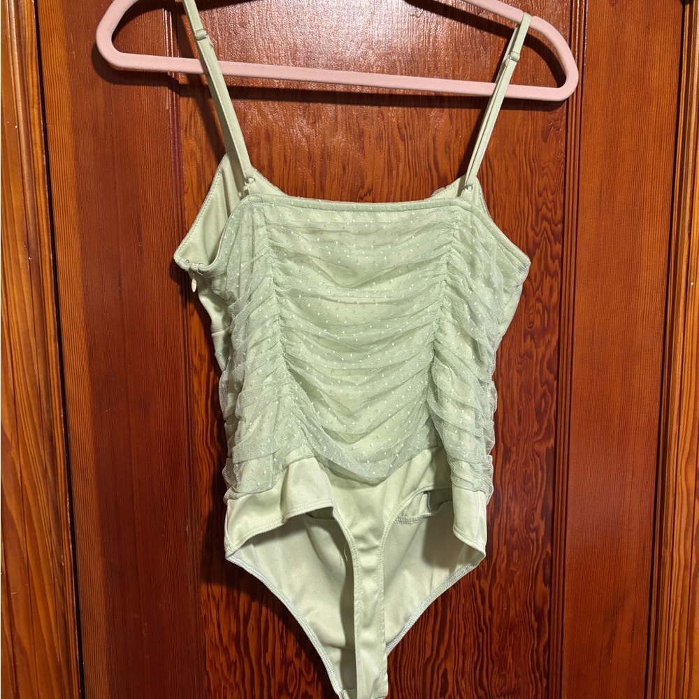 LE LIS Light Green Bodysuit Size Large - Picture 5 of 6